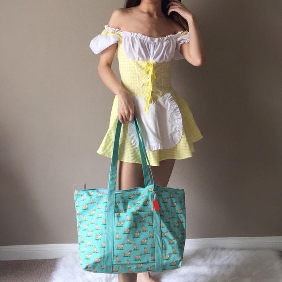 Alynn Handbags - LAST ONE! Alynn Golden Retriever Dog Print Tote